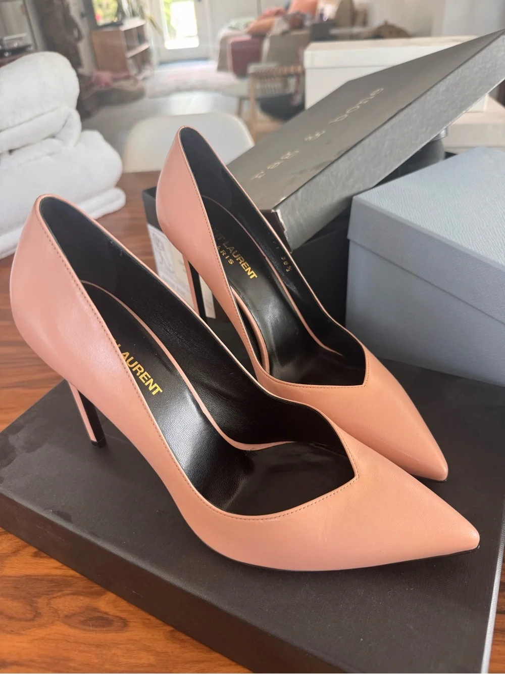 New Saint Laurent Paris Pink Pointed-Toe Leather Pumps 105mm EU 38.5 - Picture 6 of 6